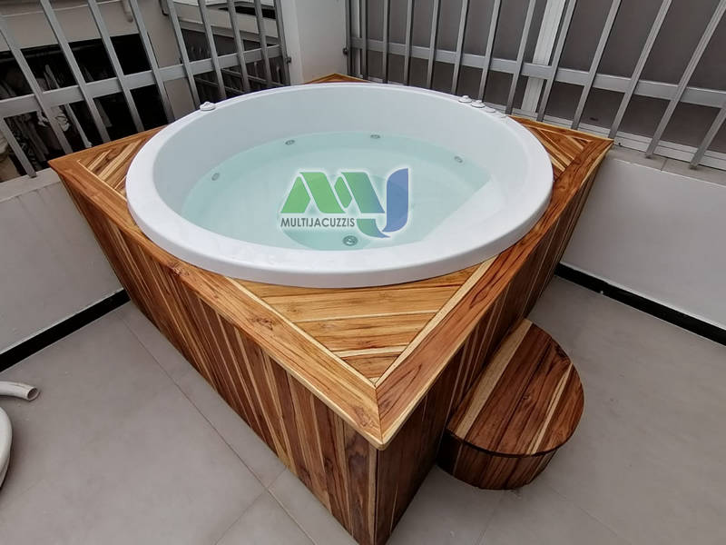 Multijacuzzis fabrica de Jacuzzis Bogota