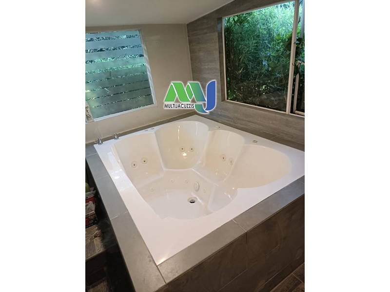 Multijacuzzis fabrica de Jacuzzis Bogota